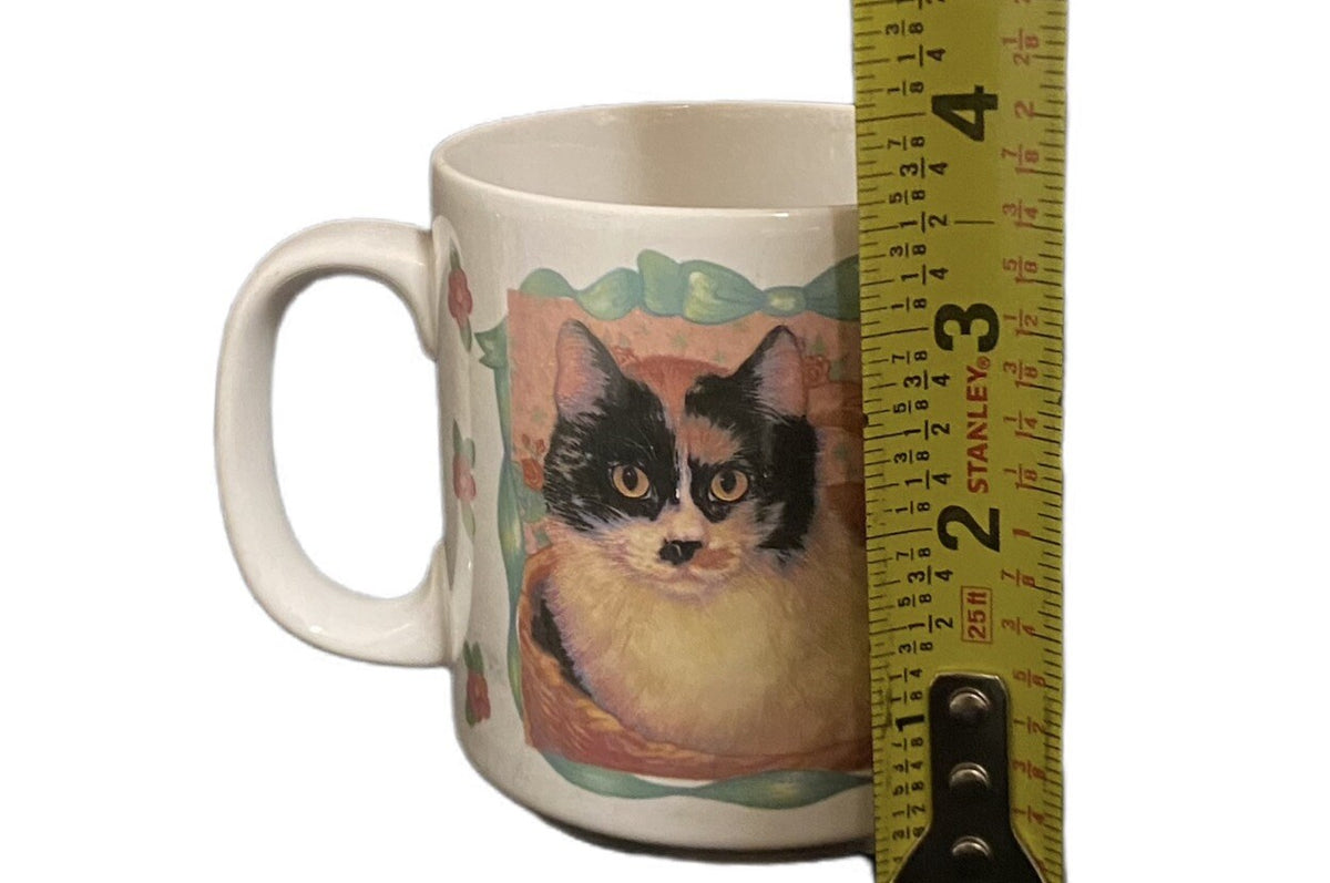 GLENNA HARTWELL Muffy Mug Ceramic Coffee Tea Applause White Floral Cup