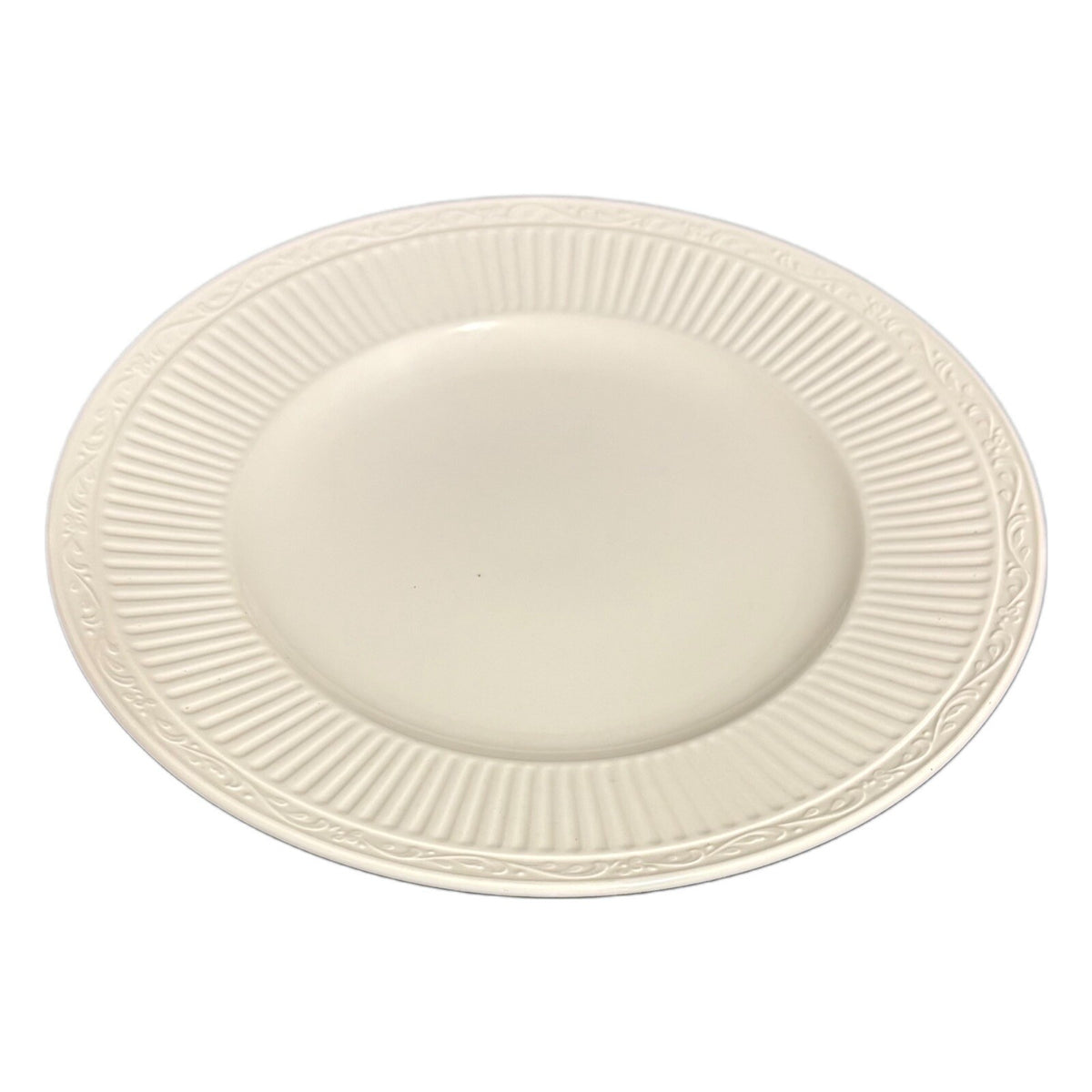 Mikasa ITALIAN COUNTRYSIDE 4-Dinner Plates White Ceramic Dish DD900