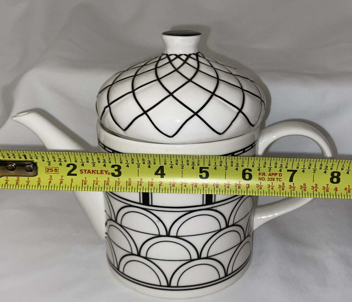 Grace’s Tea-ware Ceramic Teapot With Lid  Abstract Black & White 6 1/4”H