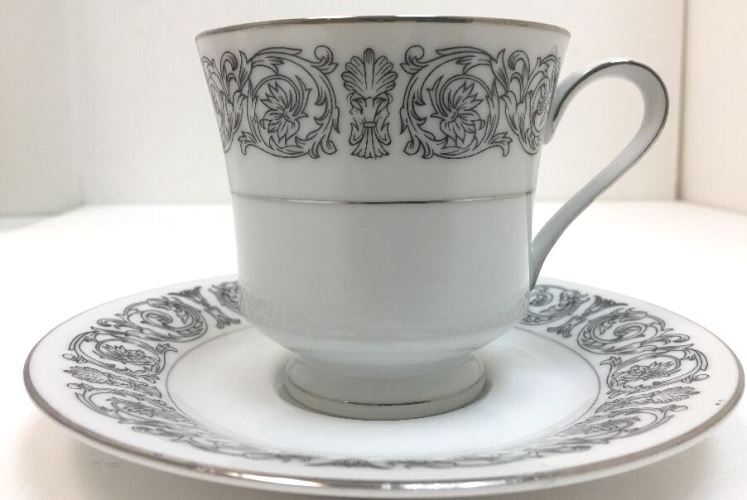 Vintage Celebrity "MATADOR" Fine China # 6070 (Black & White) Japan 