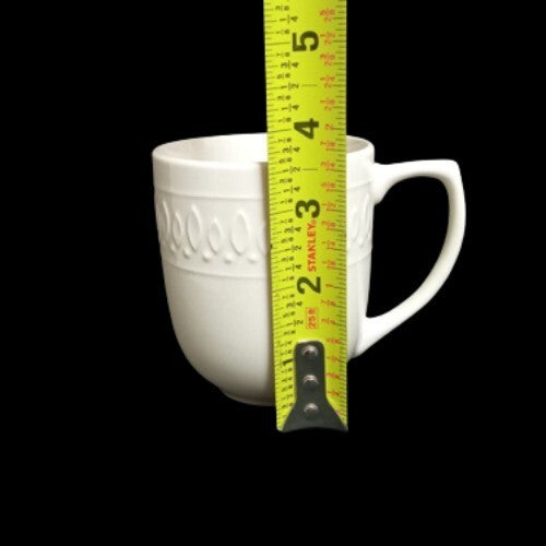 Gibson Designs WHITE DIAMONDS 2-Cups 10 oz White Embossed Oval Diamond Design