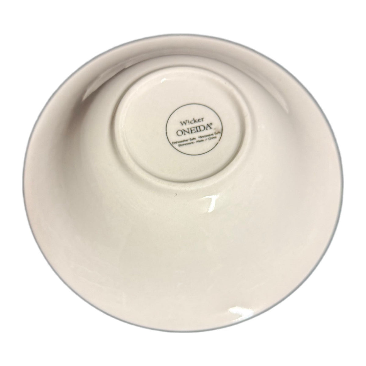 Oneida Wicker 6 3/8 in Set Of 3 Fruit/Cereal Bowls White Weave Stoneware