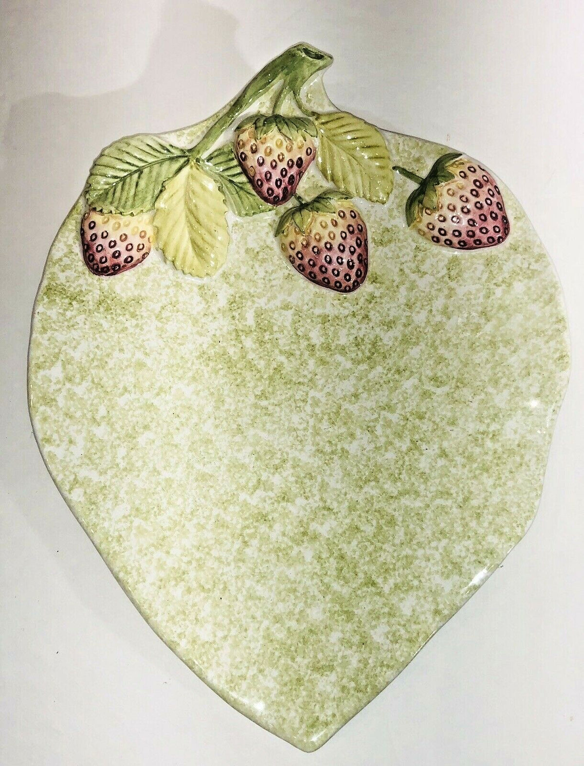 Set of 4 San Marco Nove Italy Leaf Plates – Cherry, Grape, Plum, Strawberry
