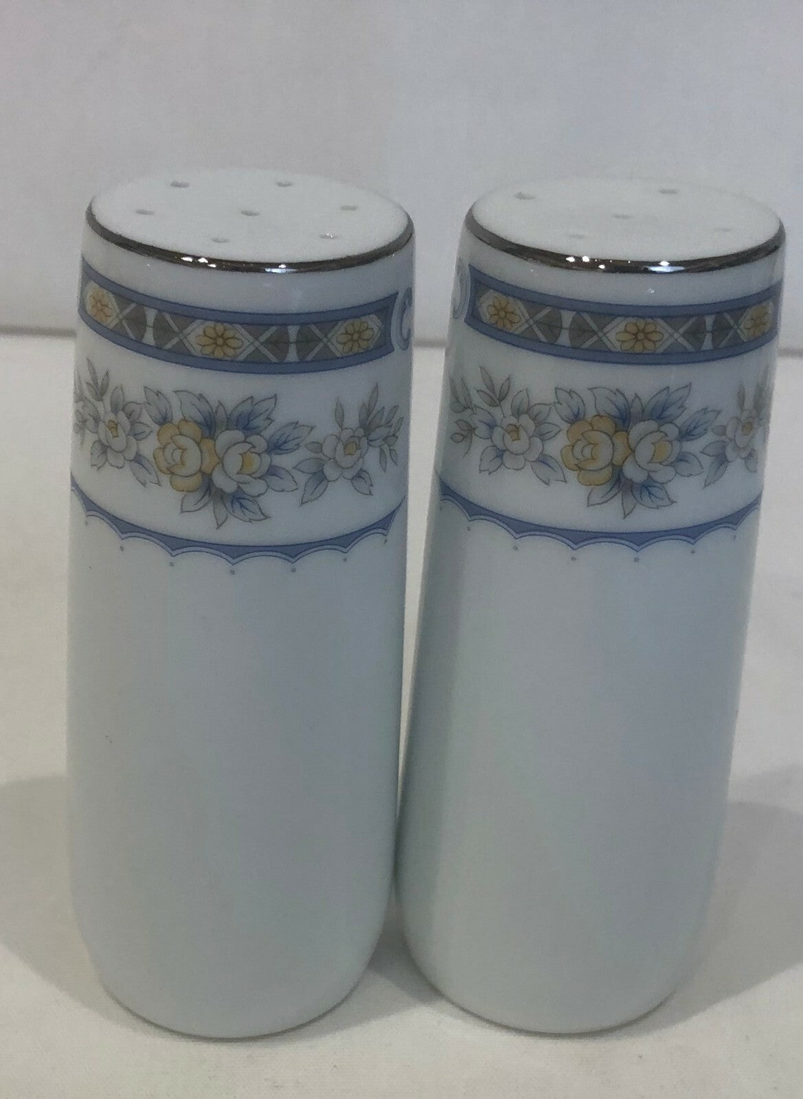 The Sakurai GARDEN Japan Fine Porcelain China Designer Collection Dinnerware