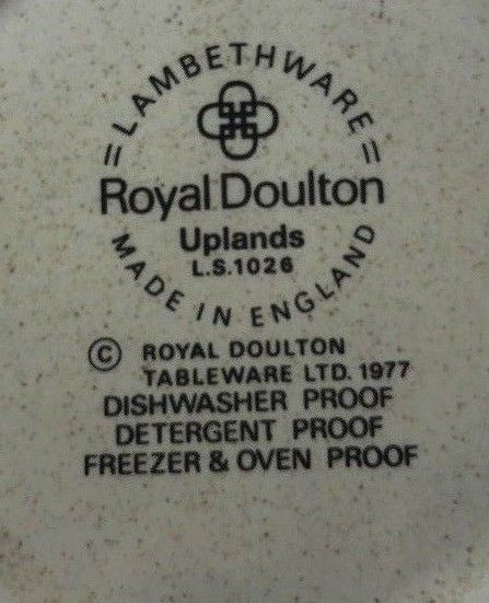 Royal Doulton UPLANDS S1026 (Oven Safe) England Lambethware Stoneware Collection