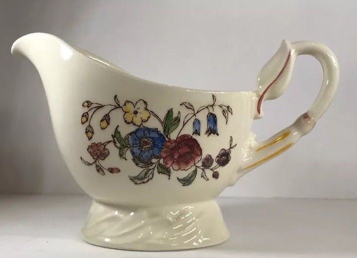 Vintage Vernon Kilns MAY FLOWER Hand Painted Dinnerware Collection USA
