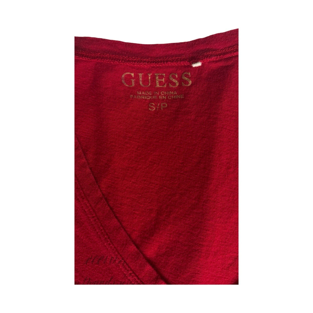 Guess Jeans EST 1981 Red V-Neck Graphic T-Shirt Women’s Small Gold Foil Logo