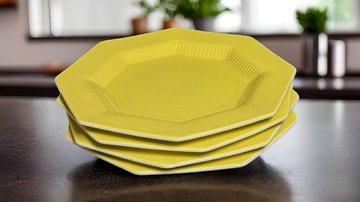 Nikko Daffodil Octagonal Salad Plates Set of 4 8 1/2” Yellow Japan