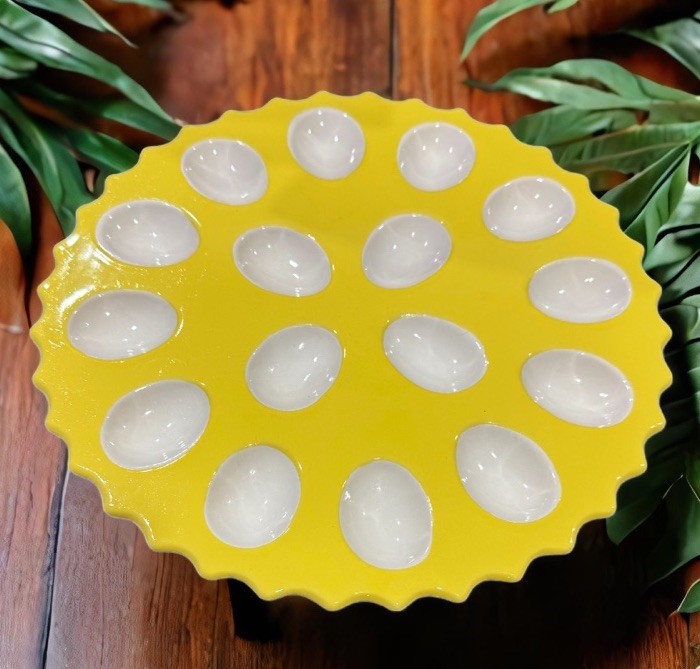 Kate Williams Yellow Deviled Egg Tray Plate 12” Round Holds 16 Eggs Global Desig