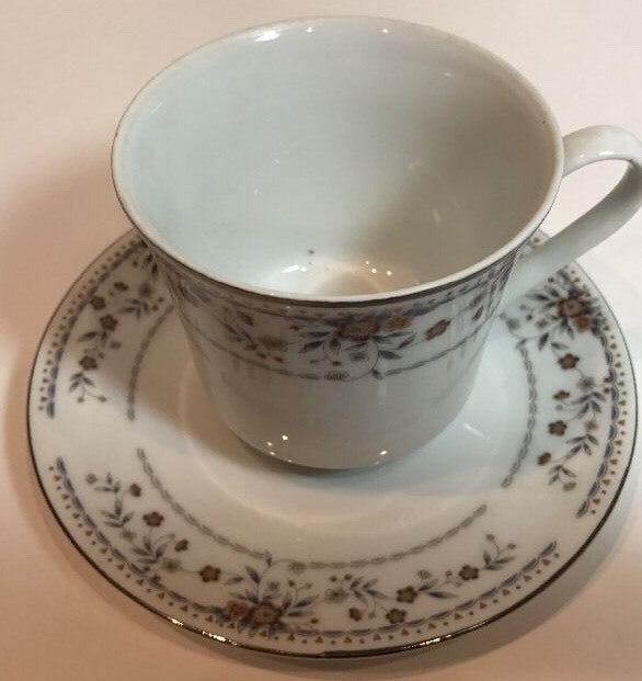 Claremont Japan WADE SONE 16 Piece China Porcelain 4 Piece Place Setting for 4