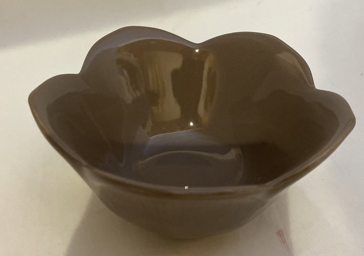 Pier 1 Imports "LOTUS" 4- All Purpose Bowl Scalloped Fruit Ice Cream Soup Cereal