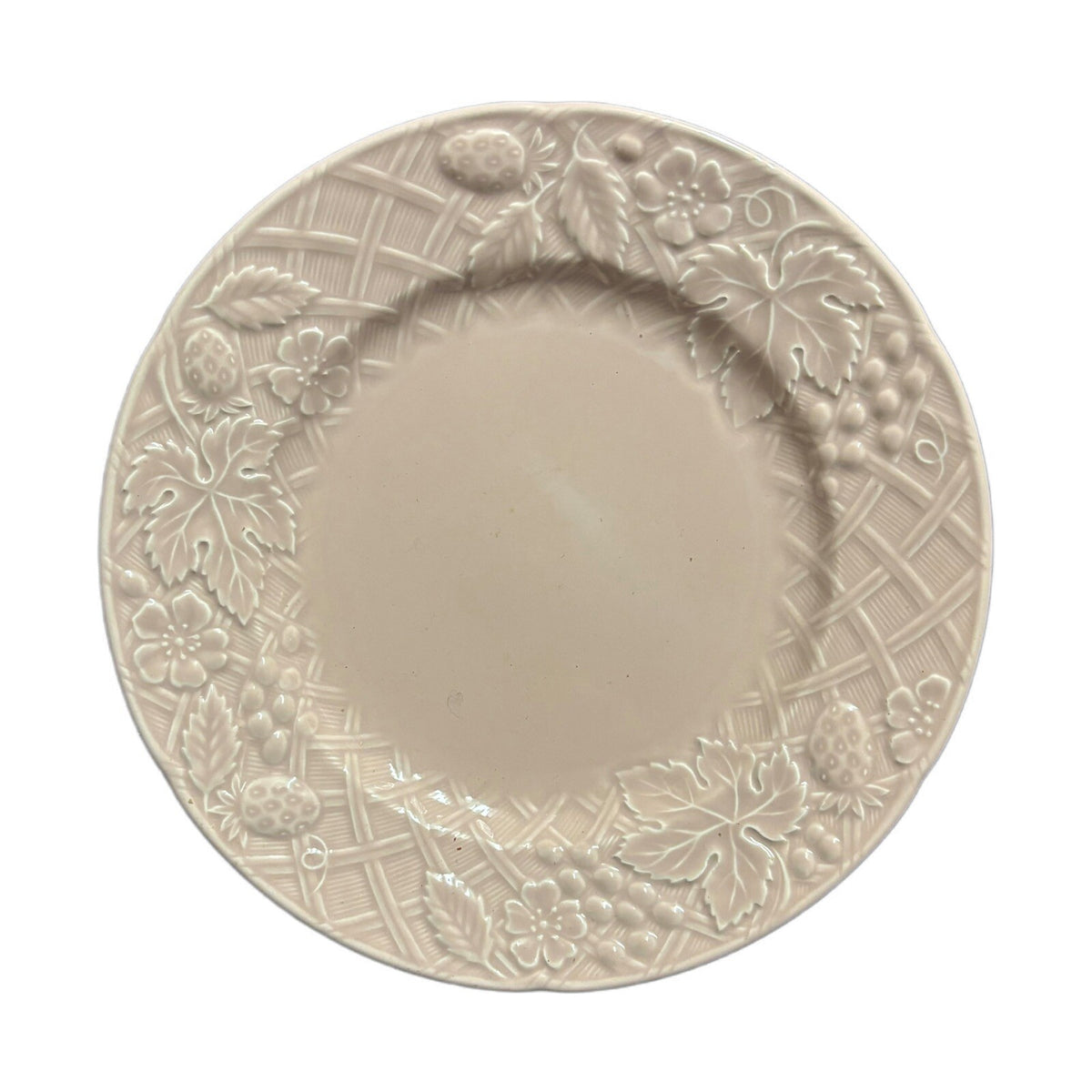 Mikasa 4-Salad Plates ENGLISH COUNTRYSIDE PINK 8 1/4"D DP100 Ceramic Dessert