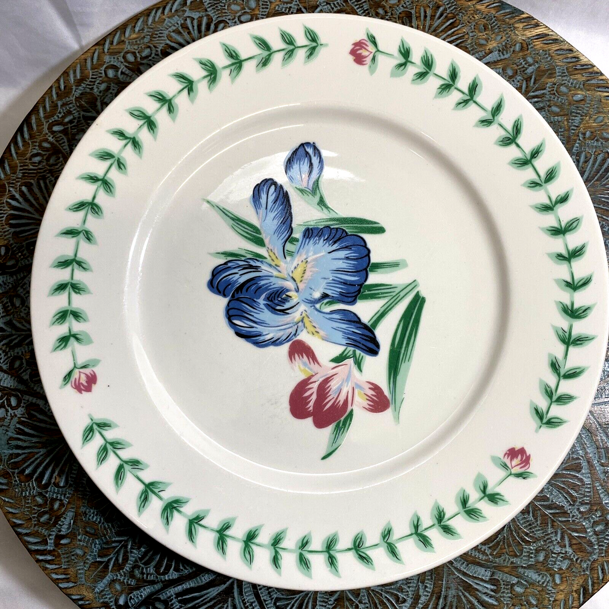 Vintage Tabletops Unlimited Botanica Dinner Plates Set of 5 Iris Floral China