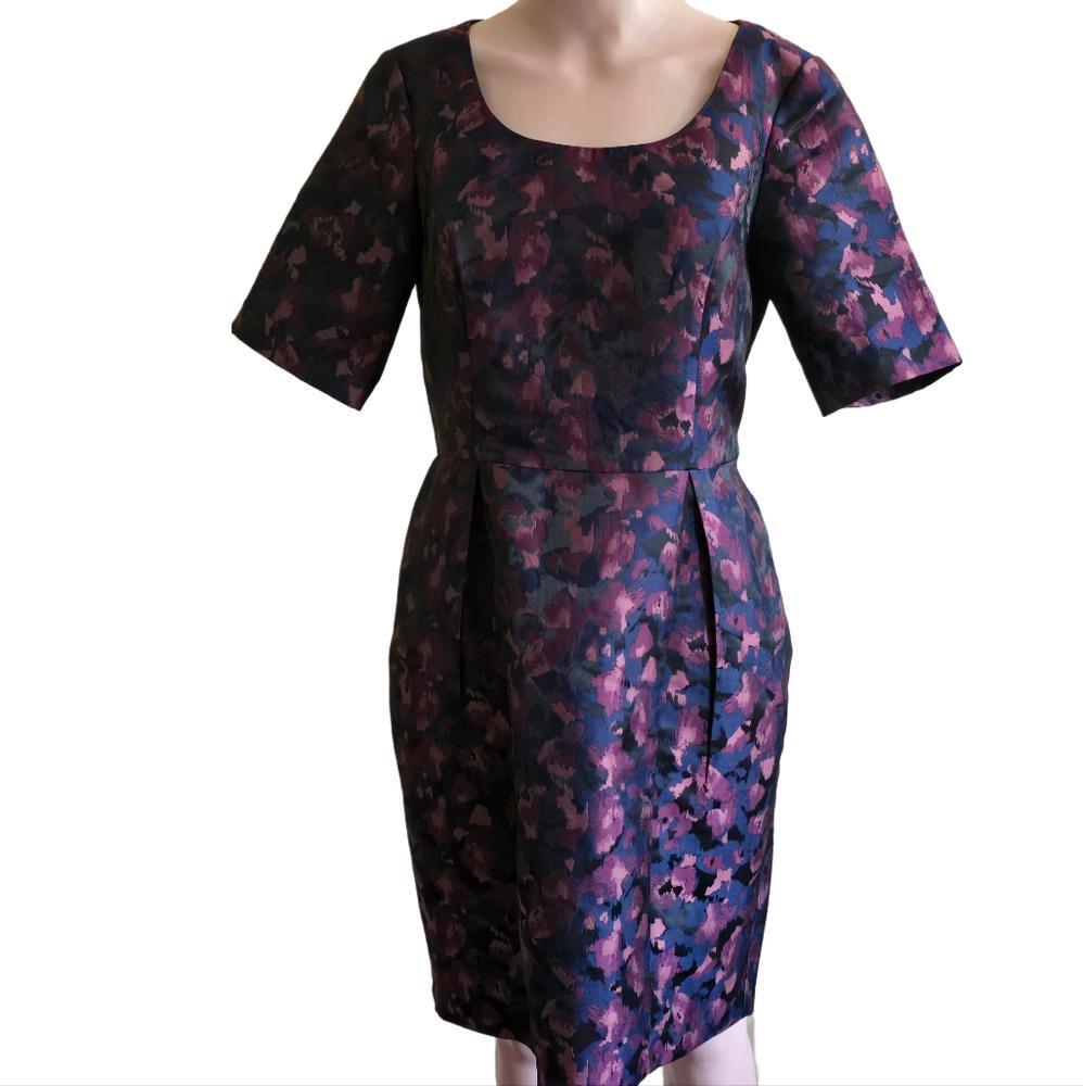 Moonsoon Knee-High Fitted Semi-Formal, Abstract Dress Size 8