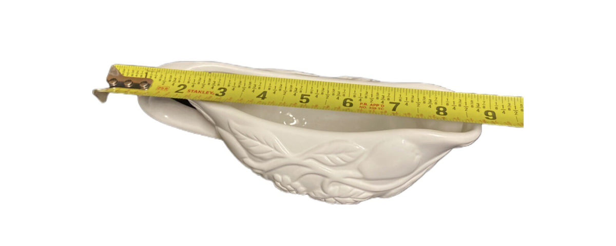 Vintage Oneida Gravy Boat & Underplate ChATEAU HARVEST White Embossed Fruits