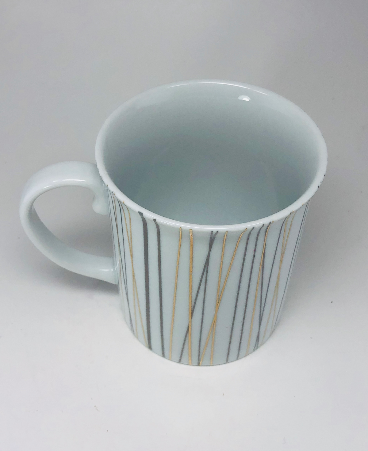 Threshold White Porcelain Mug 13 oz Gold Silver Stripe Coffee Tea Cup Target