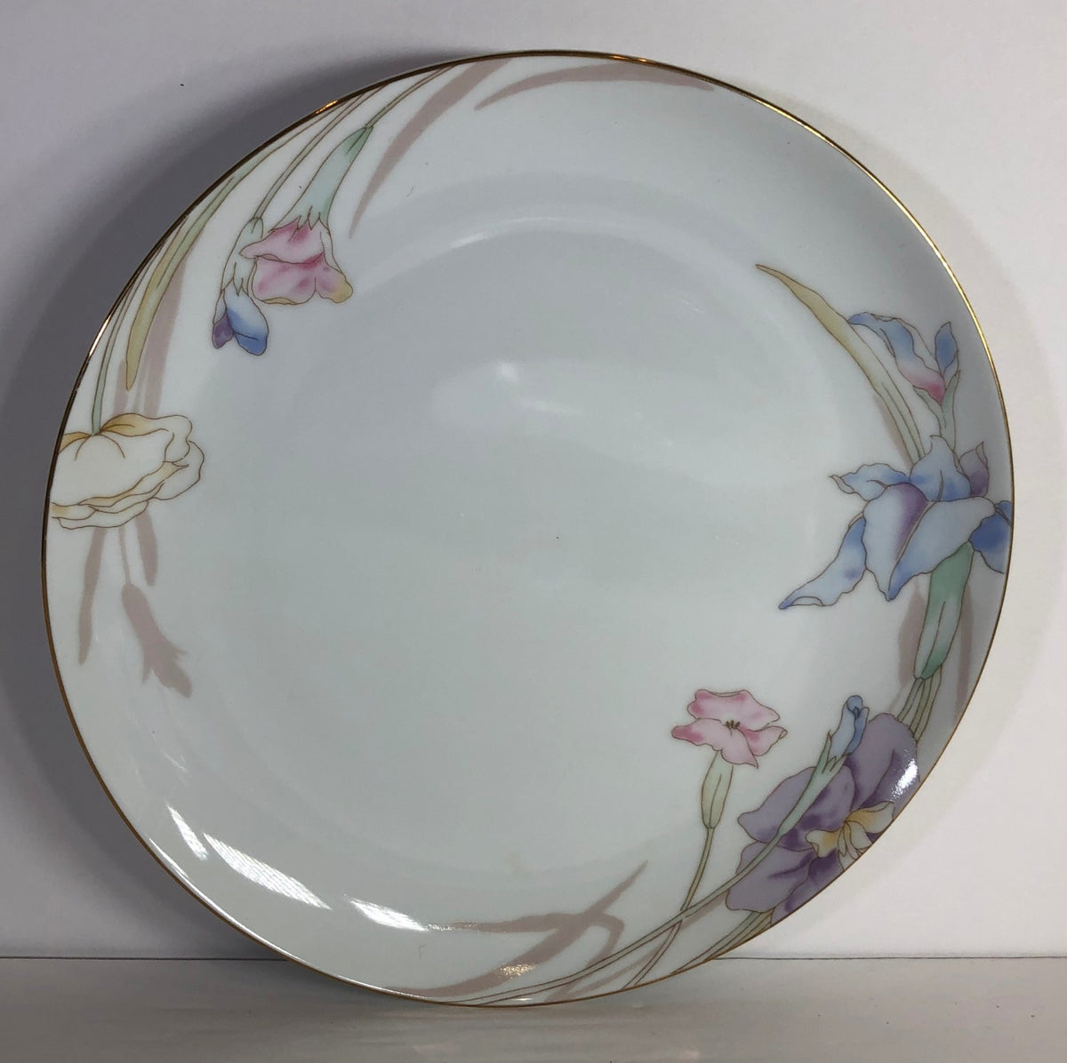 Mikasa GABRIELE Fine China Japan L9561 Iris Flower Gold Trim White Dinnerware