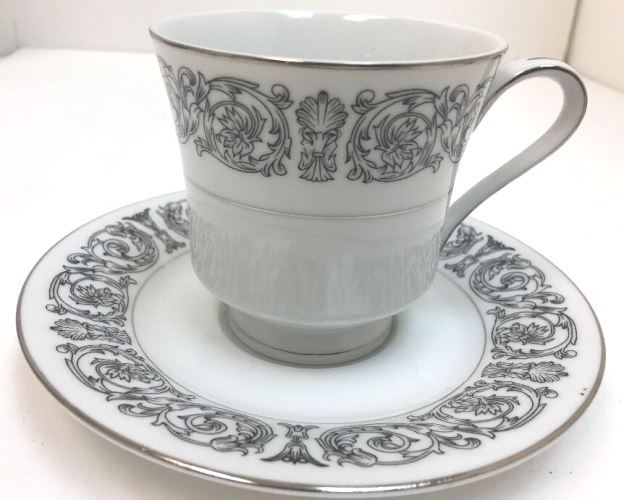 Vintage Celebrity "MATADOR" Fine China # 6070 (Black & White) Japan 