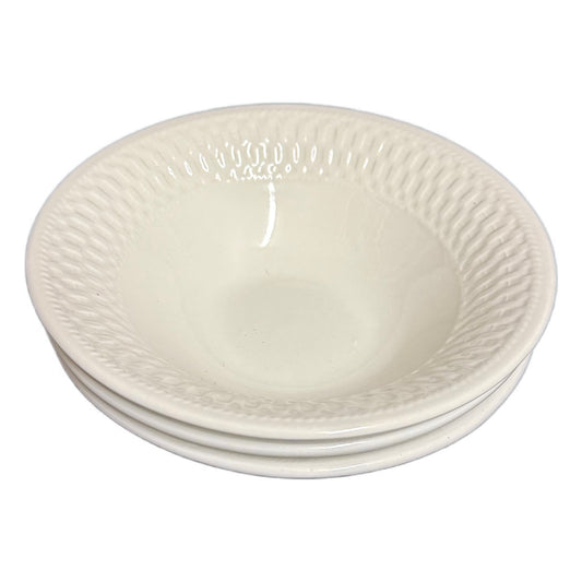Oneida Wicker 6 3/8 in Set Of 3 Fruit/Cereal Bowls White Weave Stoneware