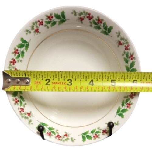 Gibson Everyday CHRISTMAS CHARM  4- Cereal Bowls 6 ¼” D Holly Berry Charm Cup