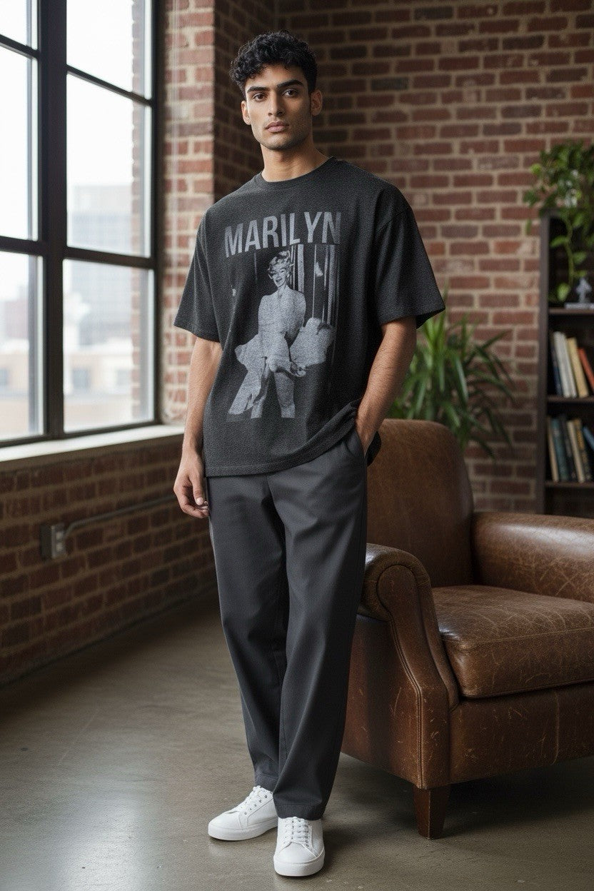 Marilyn Monroe Men’s Md. Graphic Grey T-shirt Short Sleeves Crew Neck