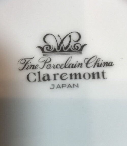 Claremont Japan WADE SONE 16 Piece China Porcelain 4 Piece Place Setting for 4