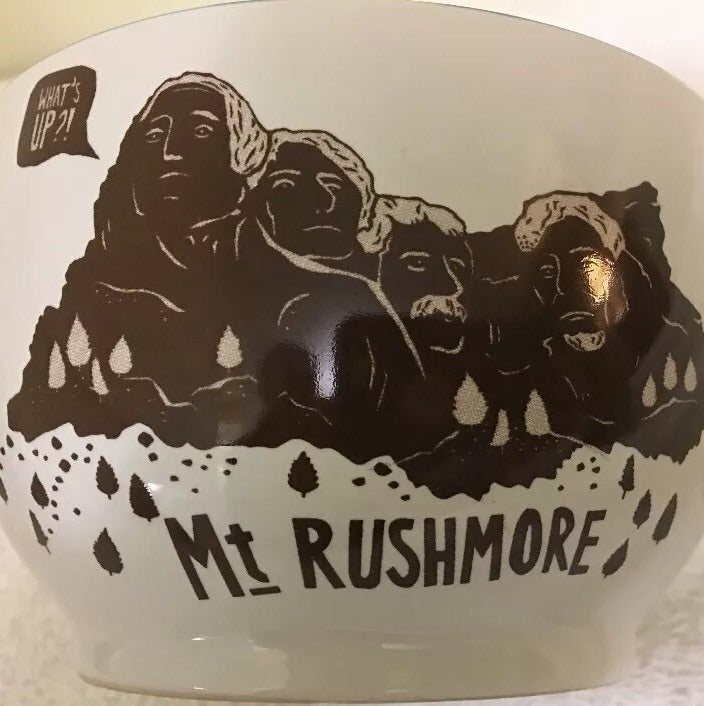 Target CURIOSITY SHOPPE Mt. RUSHMORE Hot Chocolate Cup Soup Mug Blue Interior
