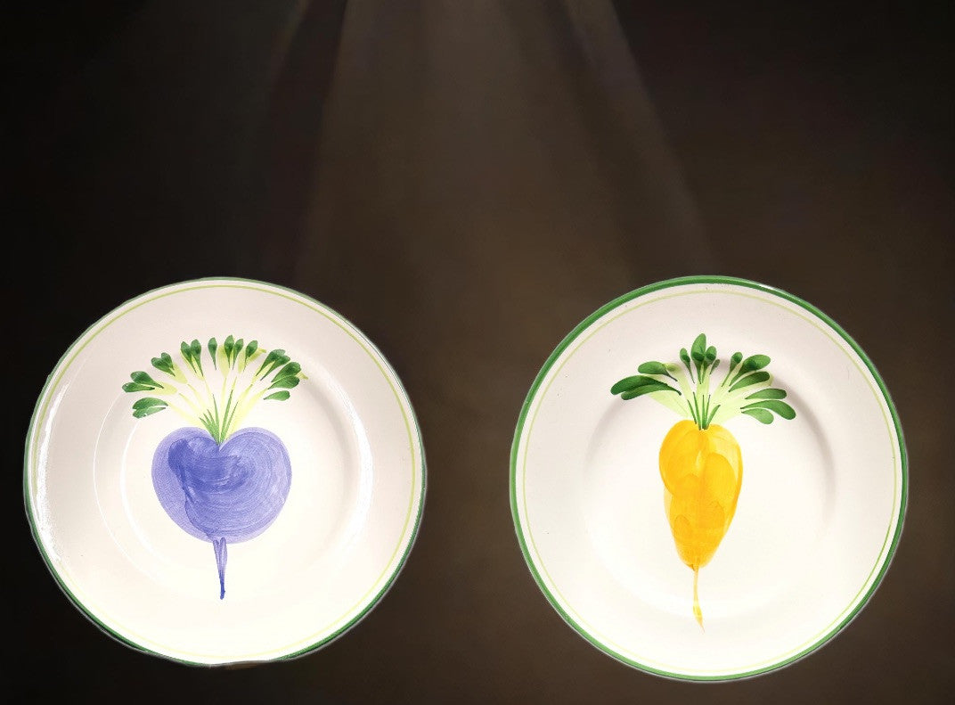 PIZZATO Italy 2-Dinner Plates Hand Painted Carrots Beet Ceramic White Green Trim